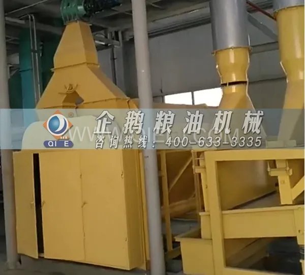 企鵝精煉設(shè)備品質(zhì)優(yōu)勝遠(yuǎn)銷國外，客戶贊不絕口多次回購(圖4)